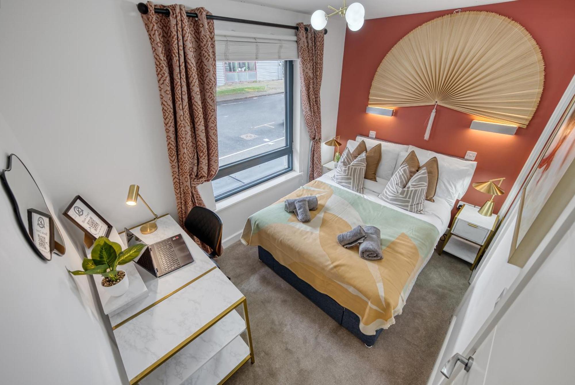 1 Bedroom Ocean Village Luxurious, Stylish & Cosy Apartment, Central Location In Southampton, Sleeps 4 - Summer Special Offer! - By Blue Puffin Stays 외부 사진