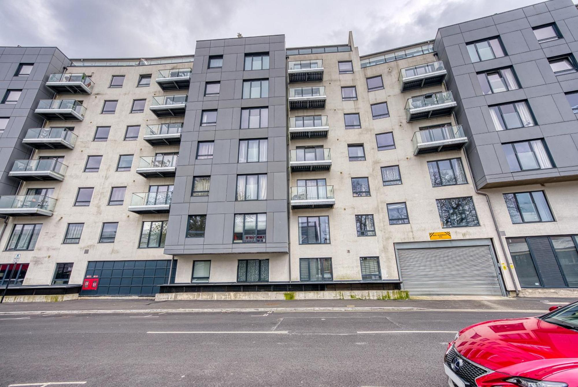 1 Bedroom Ocean Village Luxurious, Stylish & Cosy Apartment, Central Location In Southampton, Sleeps 4 - Summer Special Offer! - By Blue Puffin Stays 외부 사진